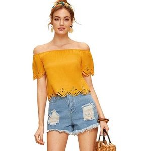 cute yellow off the shoulder top!